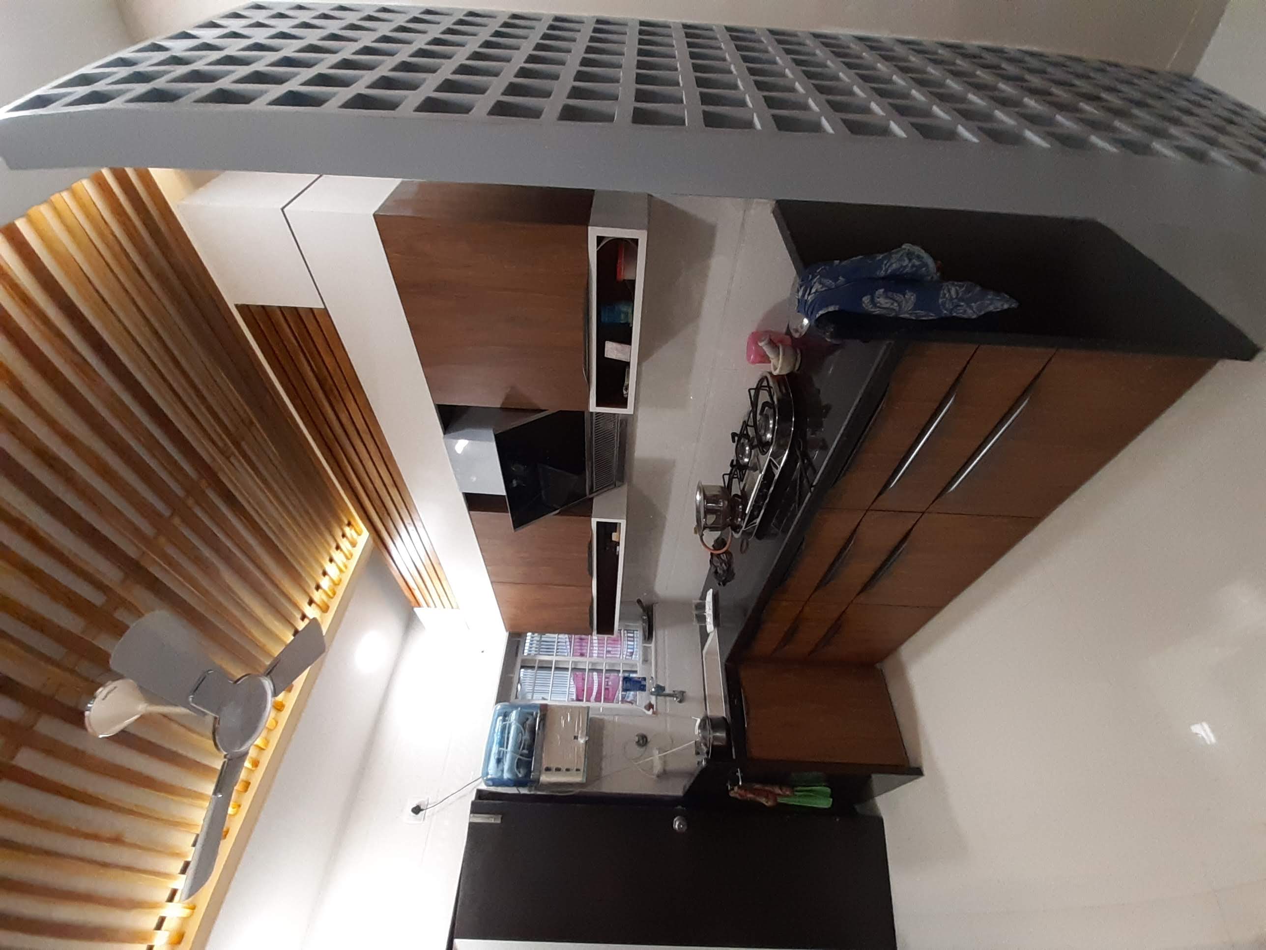 Luxe Urban Residence - Photo 3