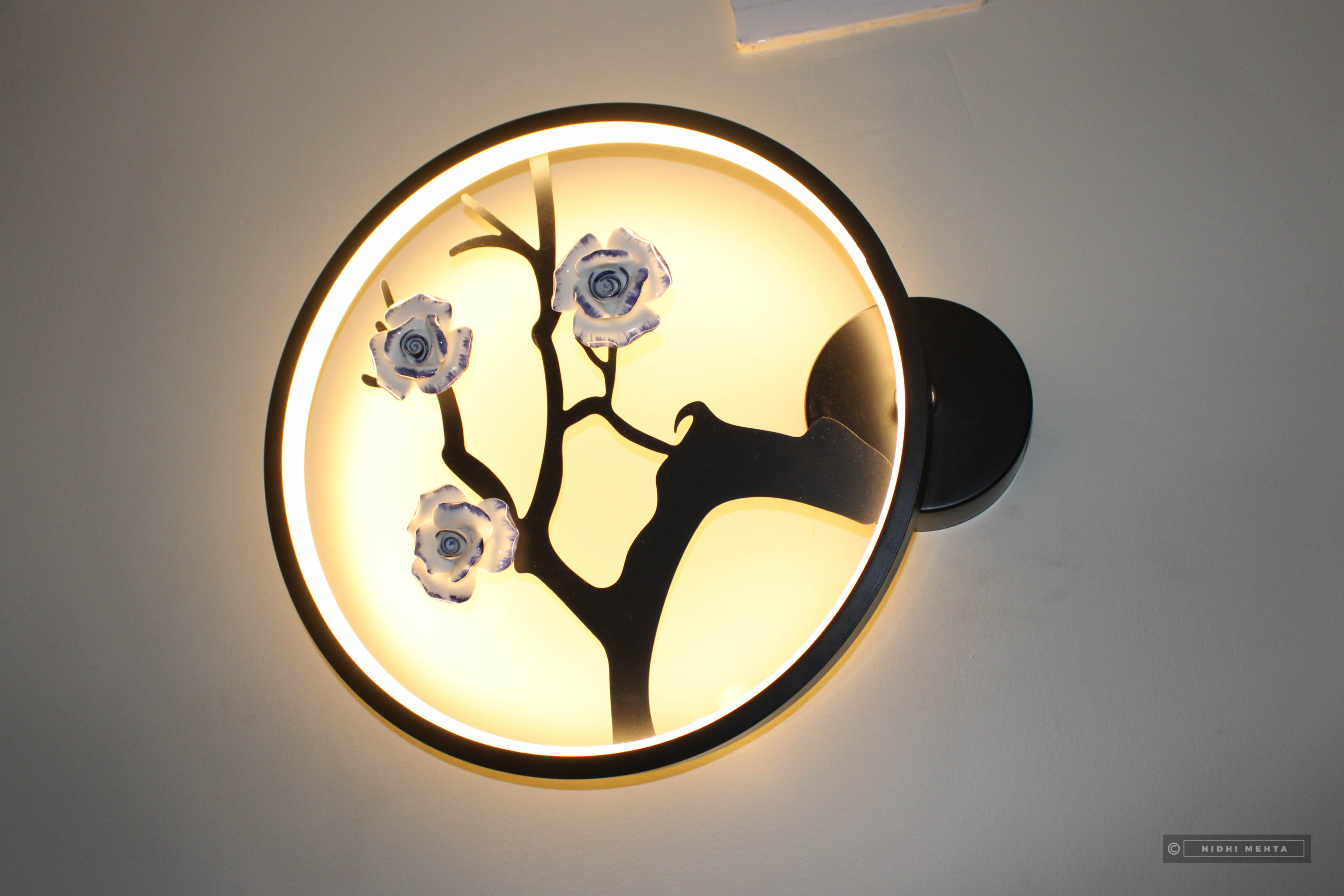 Luxe Urban Residence - Photo 20