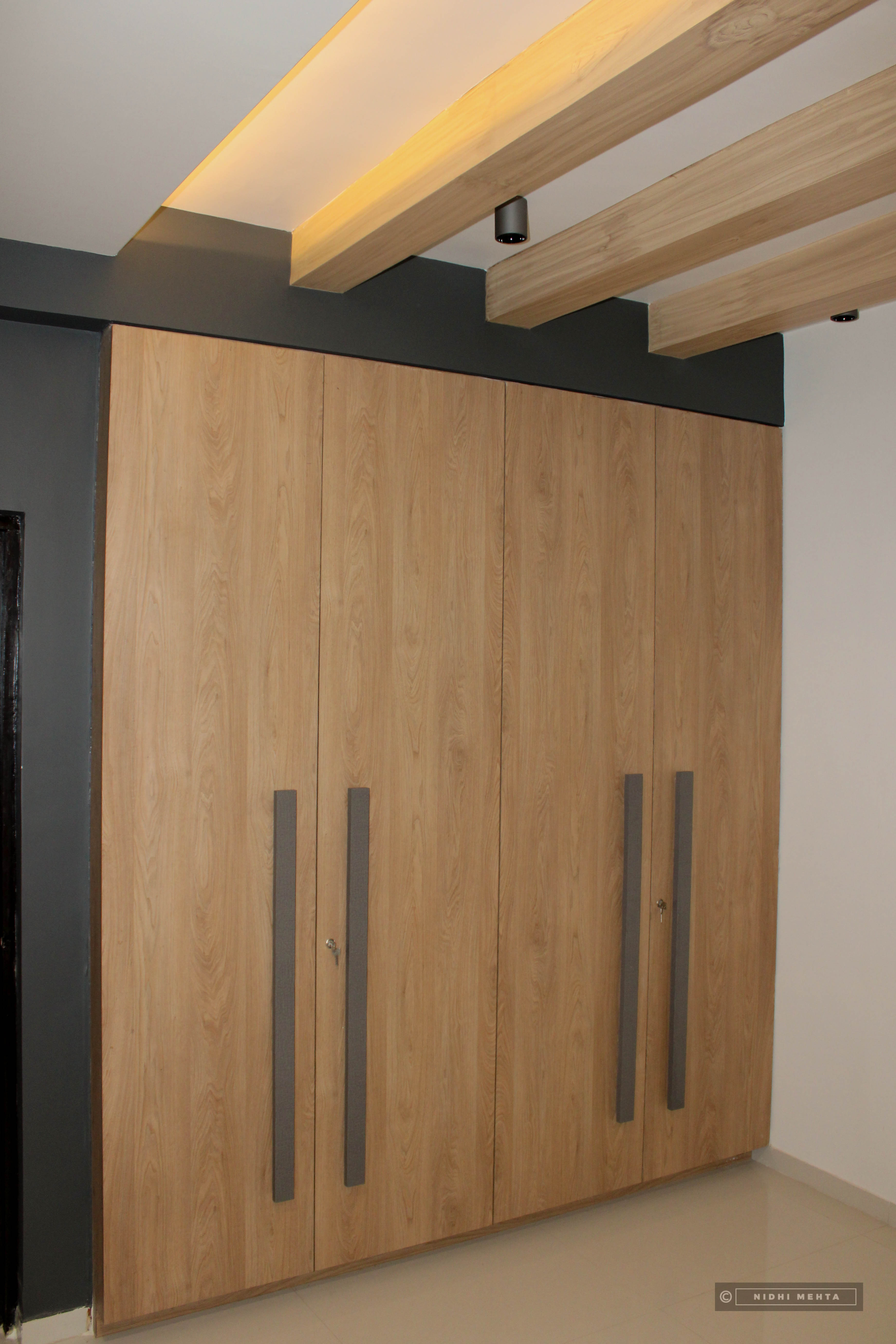 Luxe Urban Residence - Photo 24