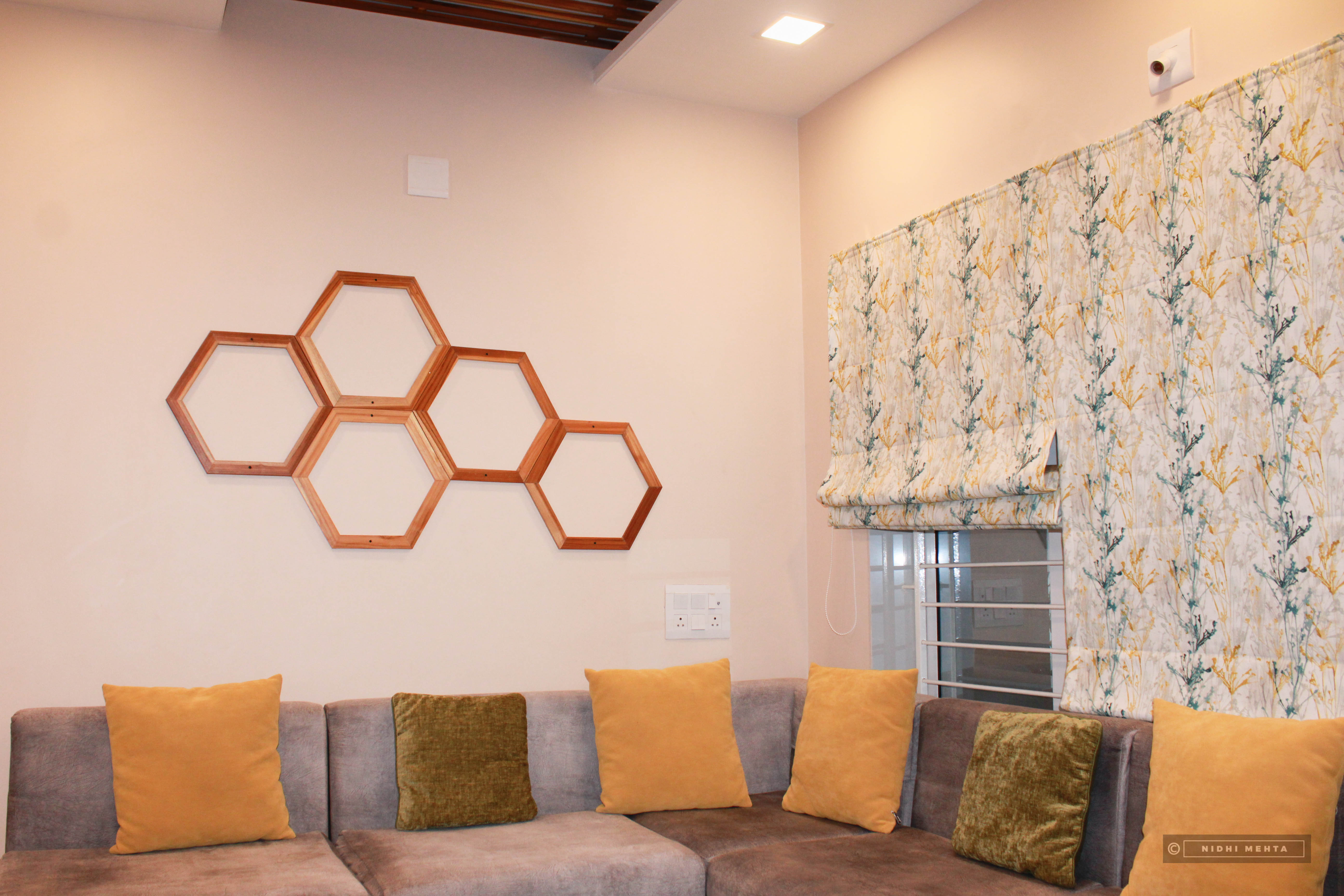 Luxe Urban Residence - Photo 32