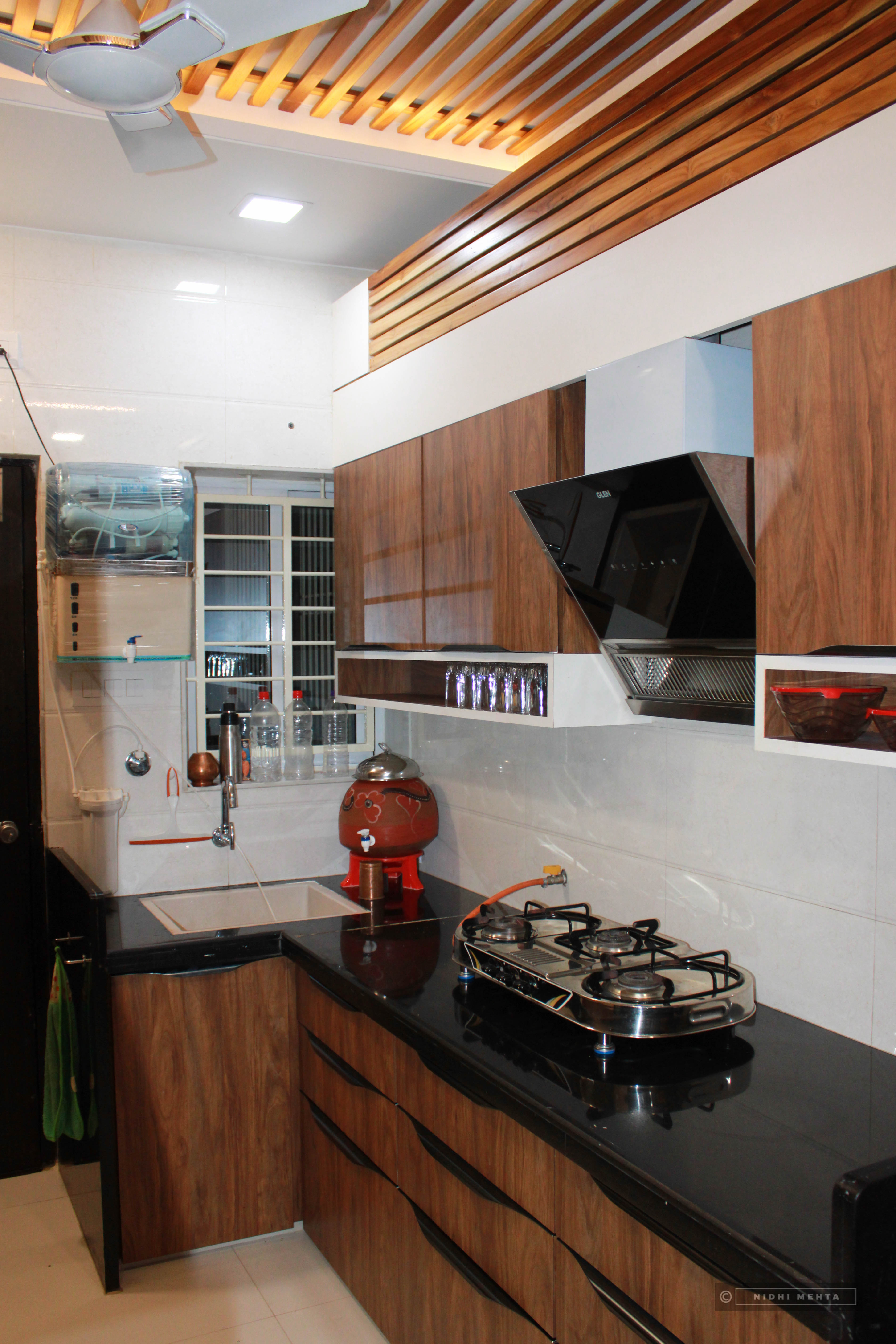 Luxe Urban Residence - Photo 40