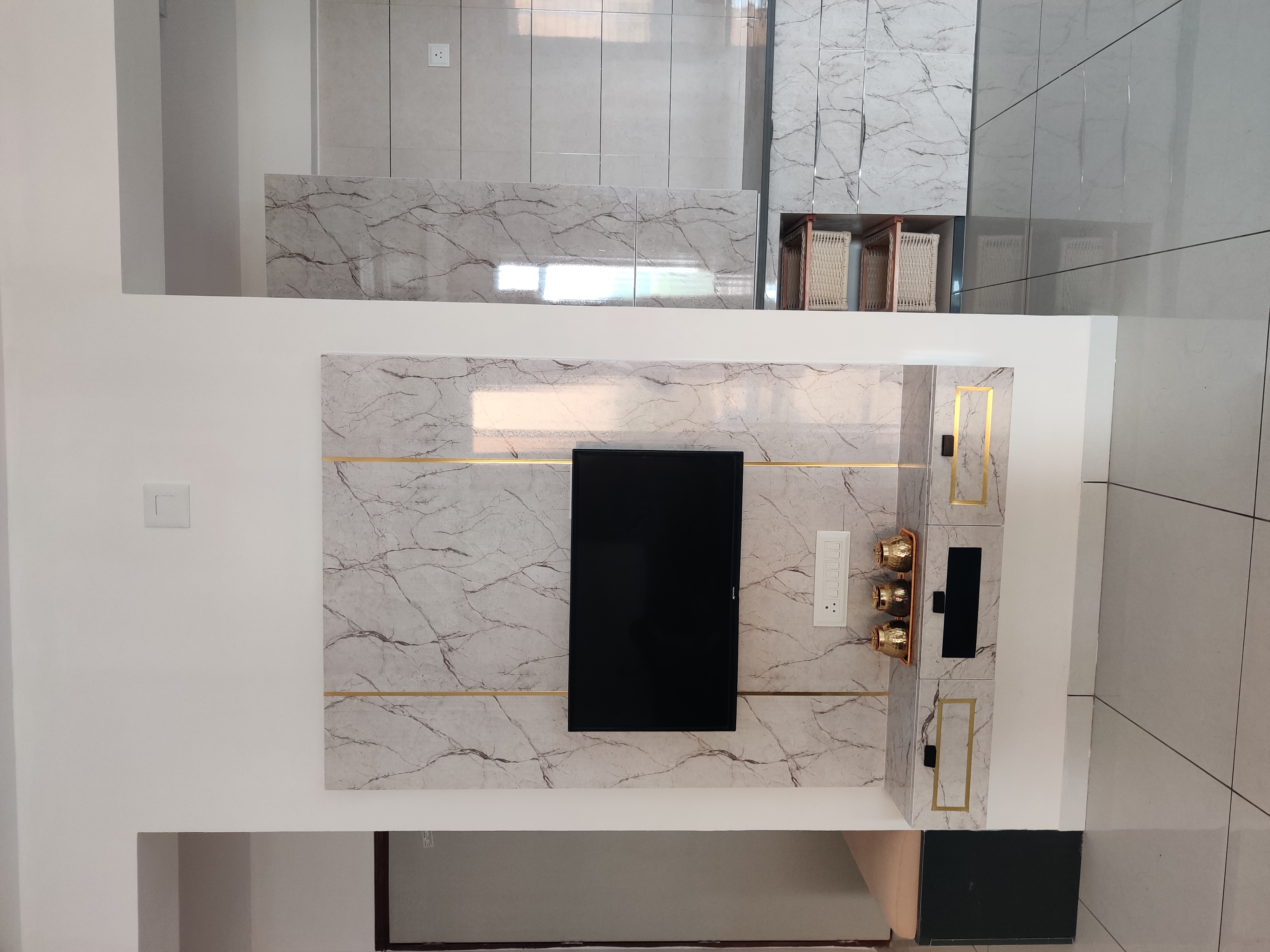 Contemporary Lakeside Living - Photo 7