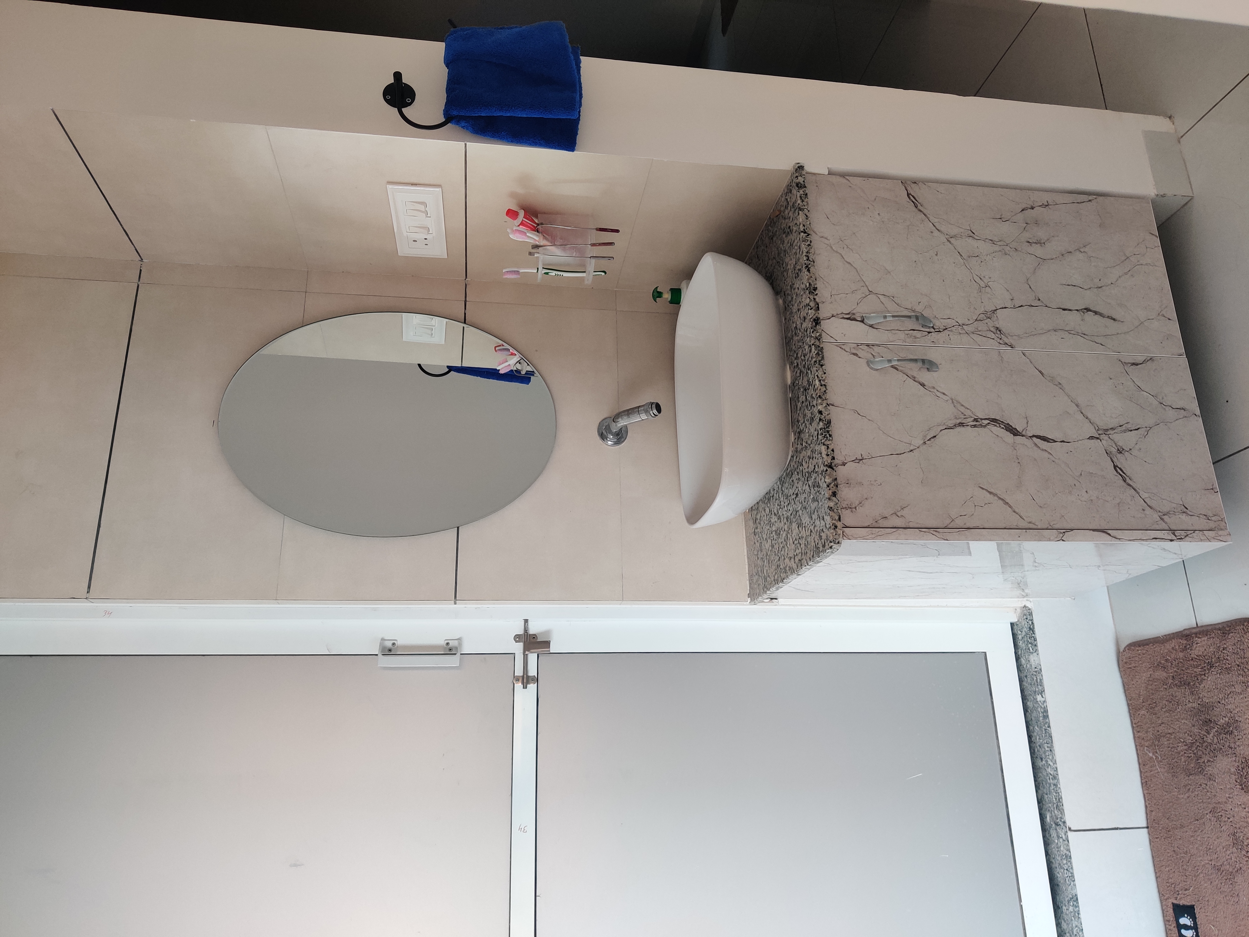 Contemporary Lakeside Living - Photo 8