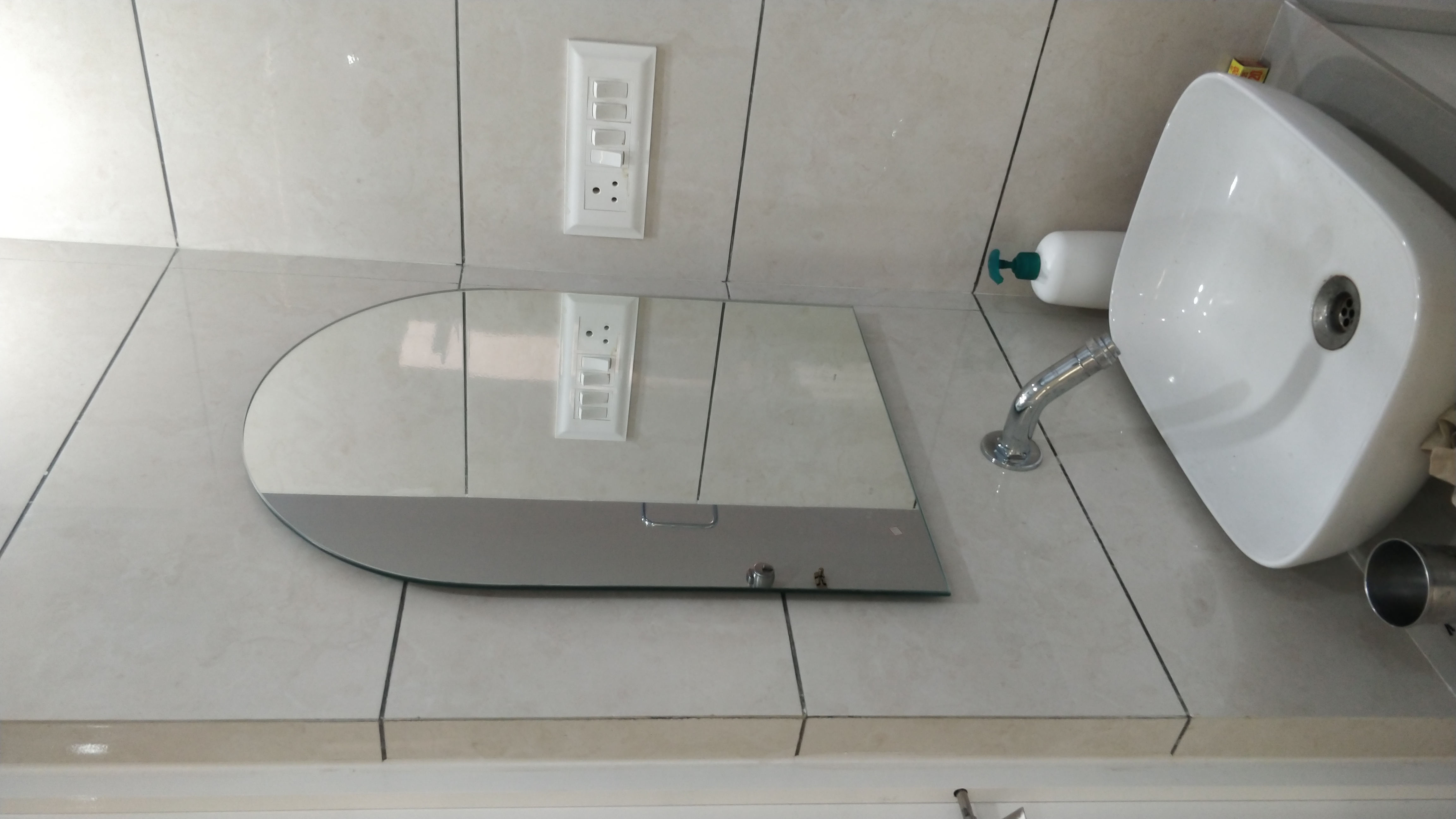 Compact Elegance - Photo 6